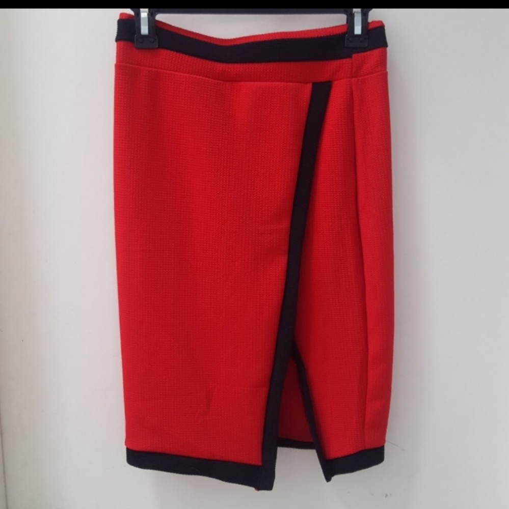 NWOT Sexy,Red with Black Trim, Pencil Skirt